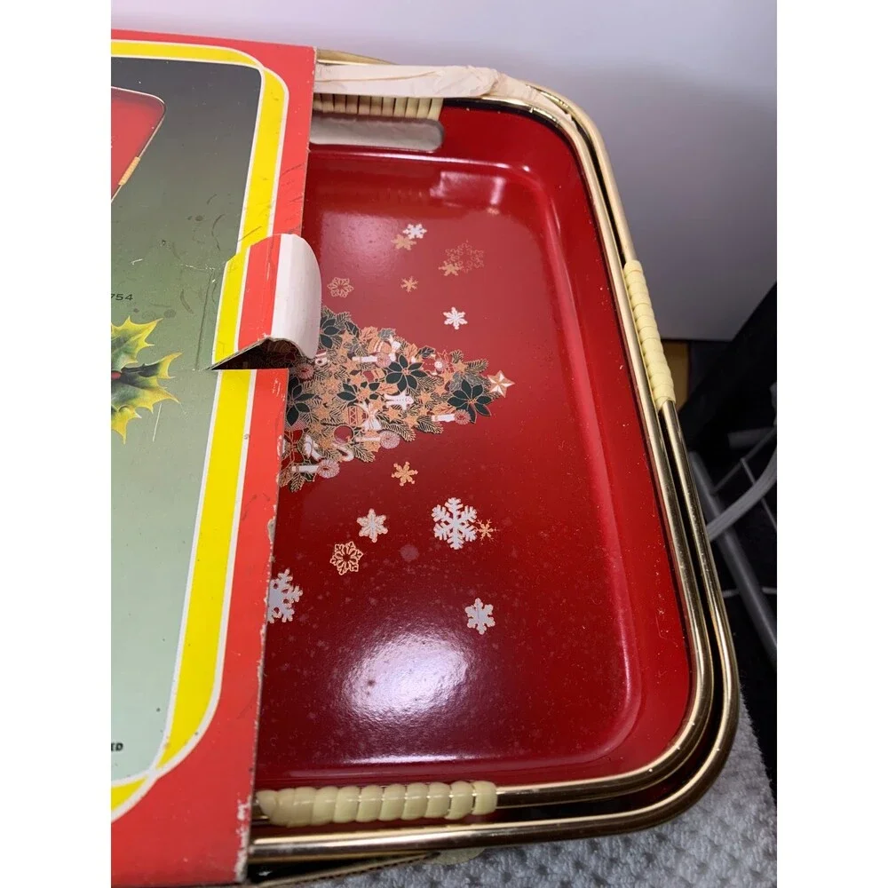 vintage 3 Piece Christmas Serving Laqure Tray Set  in Box